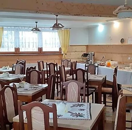 Laskosia Bed & Breakfast 3*